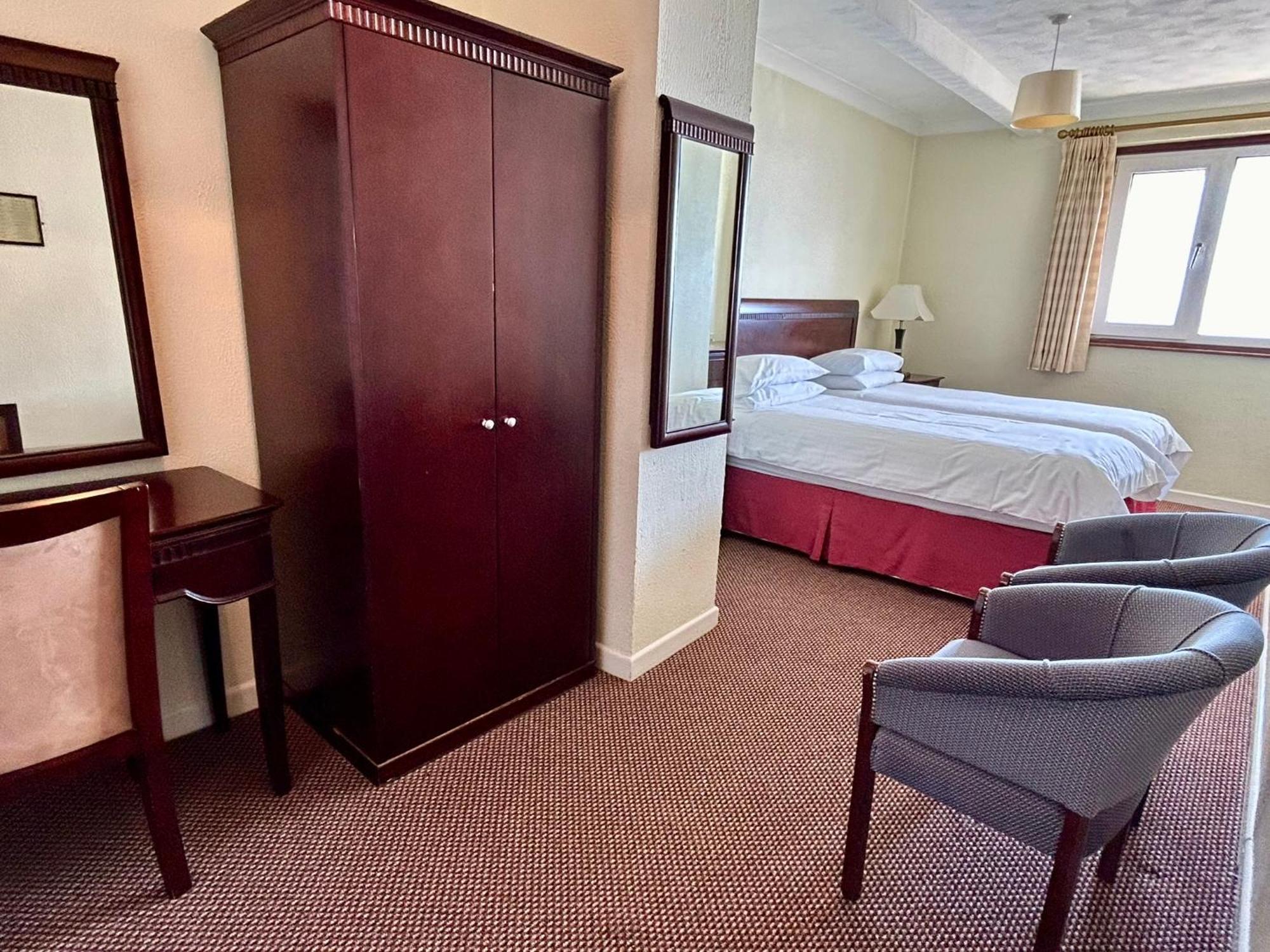 Bay View - Seafront, Sandown - Free Car Ferry For Bookings Of 3 Or More Nights, Subject To Availability Экстерьер фото
